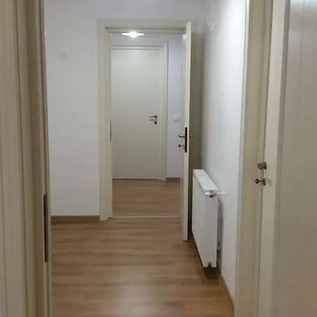 Astral 1 Apartment *