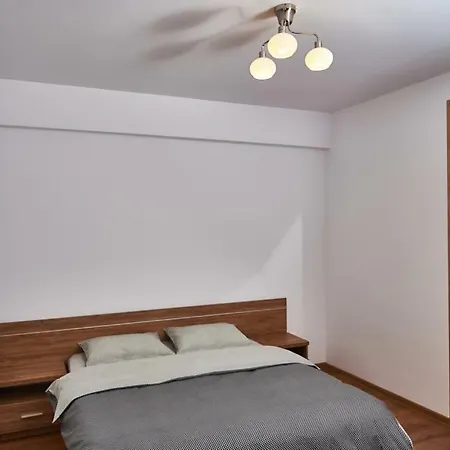 Astral 1 Apartment Ploiesti